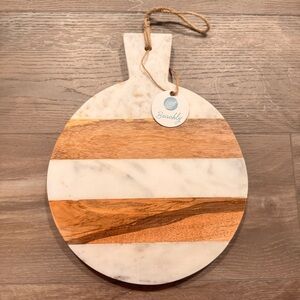 The Beachly Marble and Wood Paddle-Shaped Cutting Serving Board NEW